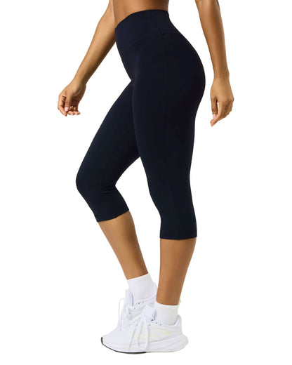 PAVOI ACTIVE Women's High-Waisted Capri Leggings - Seamless Front, Flexflow Design, Breathable High-Rise Activewear for Fitness and Sports