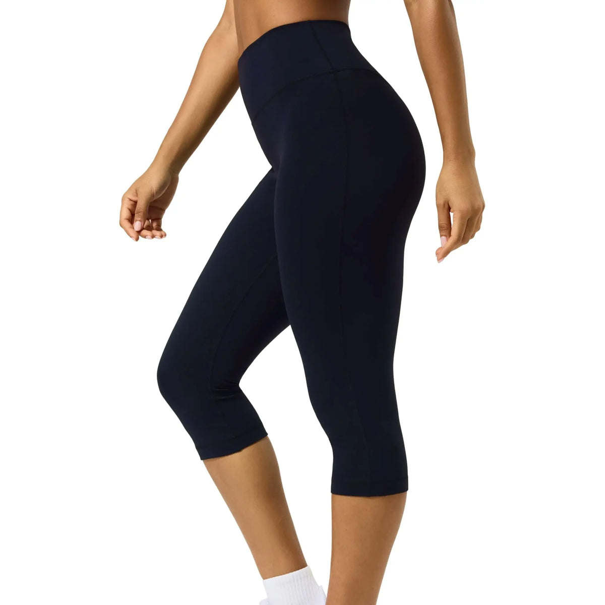 PAVOI ACTIVE Women's High-Waisted Capri Leggings - Seamless Front, Flexflow Design, Breathable High-Rise Activewear for Fitness and Sports