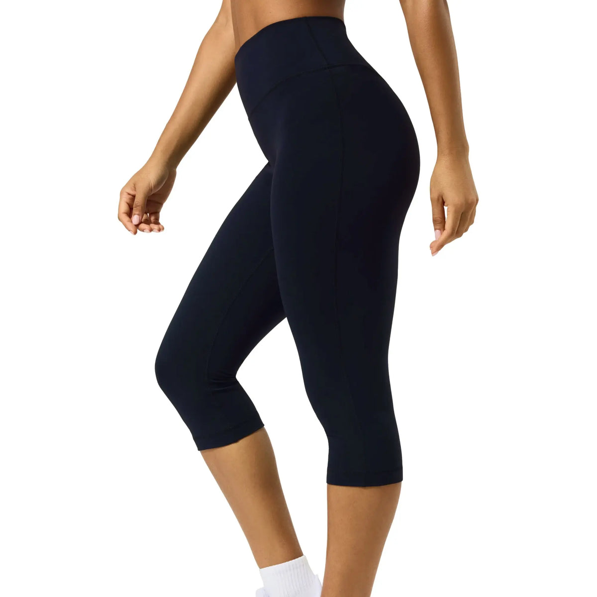 PAVOI ACTIVE Women's High-Waisted Capri Leggings - Seamless Front, Flexflow Design, Breathable High-Rise Activewear for Fitness and Sports