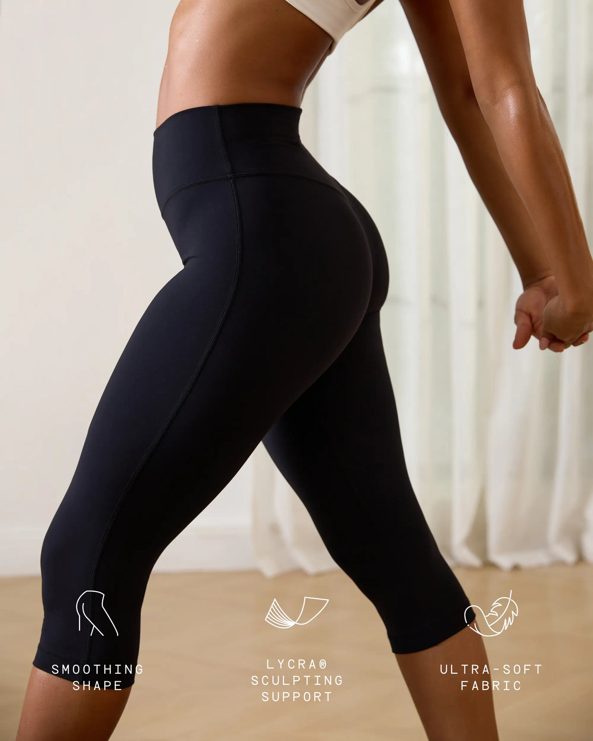 PAVOI ACTIVE Women's High-Waisted Capri Leggings - Seamless Front, Flexflow Design, Breathable High-Rise Activewear for Fitness and Sports